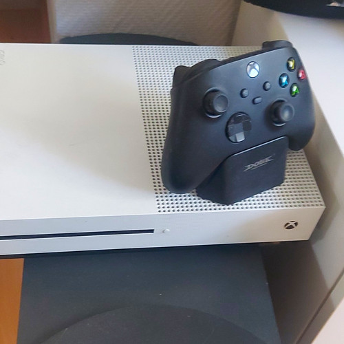 Microsoft xbox one mit - one,