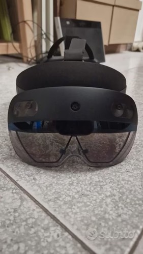 Microsoft hololens nearly - 2,